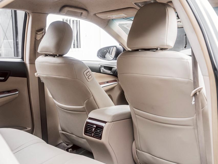 รหัสรถ 67GG9712 Toyota Camry โฉมปี 2012