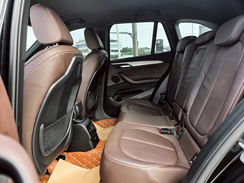 รหัสรถ CBLX8238 ✨ BMW X1 sDrive20d F48 LCI ปี 2020 (จด 2023) 11