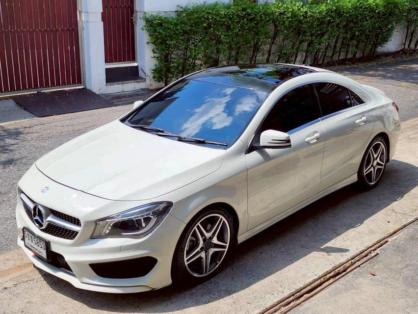 Mercedes Benz CLA 250 Amg Dynamic ปี 2014 จด 2015 ไมล์ 21x,xxx KM.