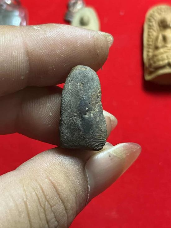 พระรอดไม่ทราบที่ เนื้อหาจัดจ้าน รูปที่ 3