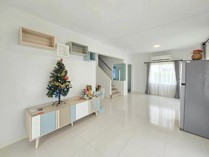 ขายบ้านมือสอง โครงการ วิลลาจจิโอ บางใหญ่ (Villaggio Bangyai) หลังมุม เนื้อที่ 53.30 ตร.ว. ใกล้รถไฟฟ้าสายสีม่วงสถานีคลองบางไผ่ และจุดขึ้นทางด่วนศรีรัช 6