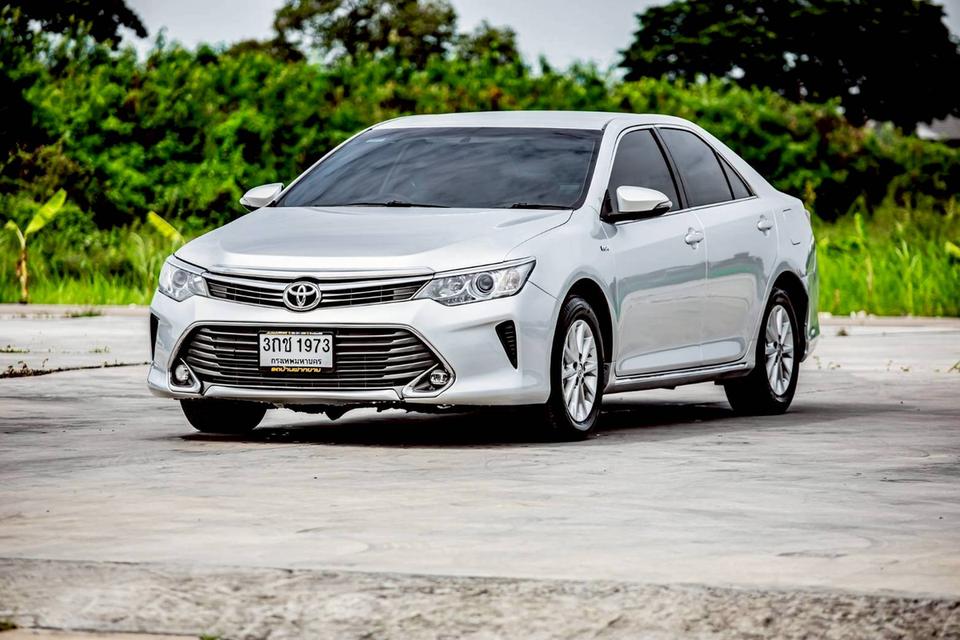 Toyota Camry 2.0G ปี 2014 สีบรอน