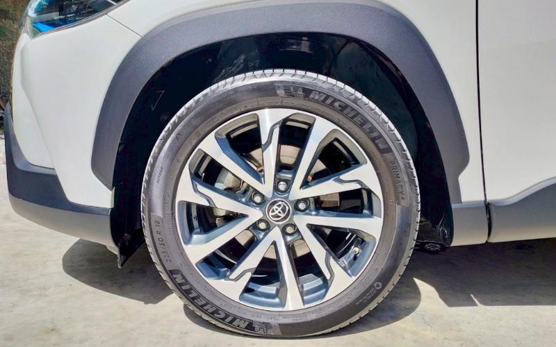 TOYOTA COROLLA CROSS 1.8 HYBRID PREMIUM SAFETY ปี 2020