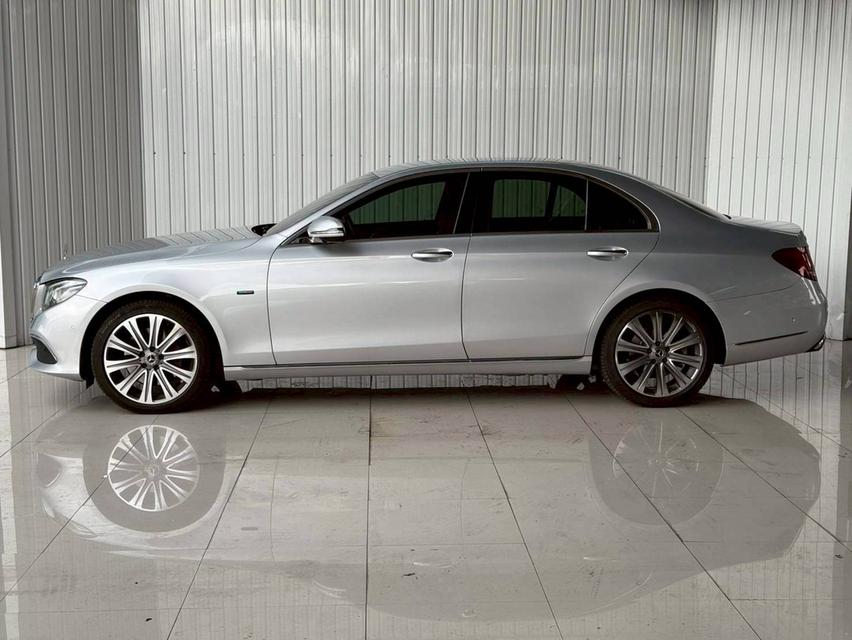 2020 BENZ E300e 2.0 EXCLUSIVE (W213) รถสวยหรู ประวัติศูนย์ชัดเจน ราคาถูกสุดในตลาด 4