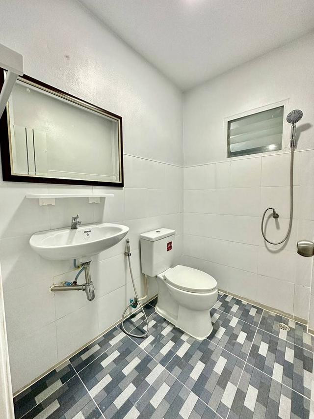 หมู่บ้านบัวทอง2 ติดรถไฟฟ้าสายสีม่วง สถานีคลองบางไผ่ ทาวน์เฮาส์ 2 ชั้น ตกแต่งใหม่พร้อมอยู่ หน้าบ้านไม่ชนใคร ทำเลหน้าสวน 11