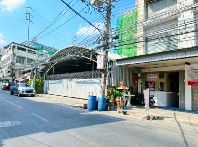 MRT ศูนย์ราชการนนทบุรี ติวานนท์ 34-40 ให้เช่า-ขายโกดัง ตลาดนกฮูก 4กม. พร้อมบ้าน และออฟฟิศ 2 ชั้น 350ตร.ม. นานาชาติแองโกล 1