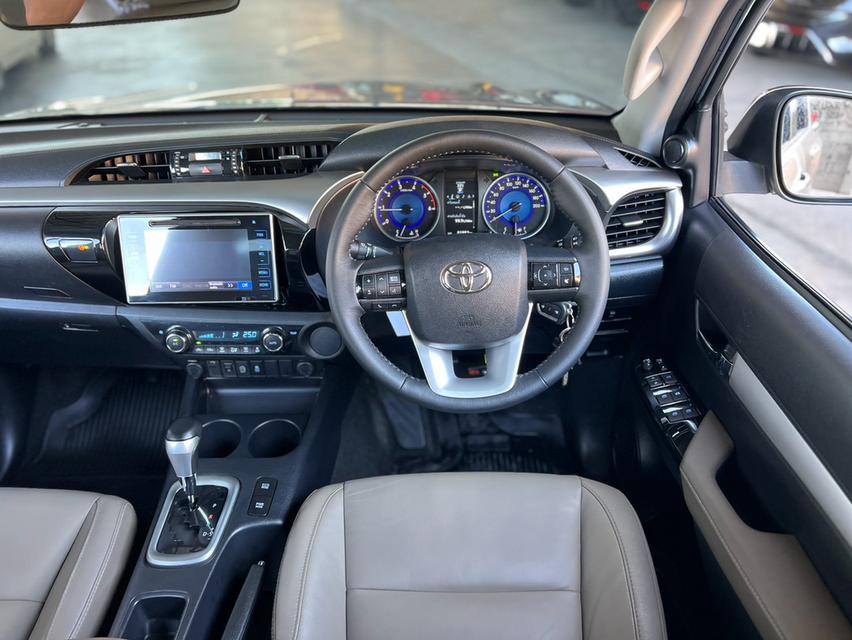 TOYOTA HILUX REVO, 2.4 G ปี 2015 โฉม PRERUNNER DOUBLE CAB สีเทา เกียร์ออโต้ ขับ2 รูปที่ 8