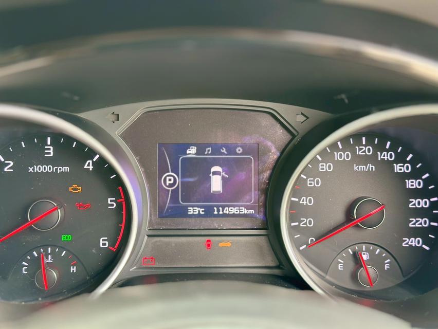 รหัสรถ PEAT9248 KIA GRAND CANIVAL 2.2EX ปี 2015  12