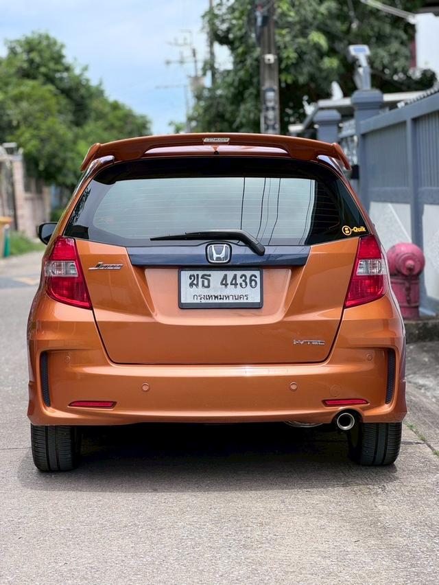 HONDA JAZZ 1.5SV TOP MC แล้ว HATCH BACK 5 ประตู ปี 2012 รถบ้านมือเดียว สภาพดี 9