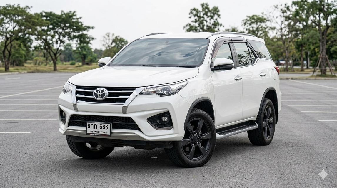 รถสวยจัด มือเดียว ป้ายแดง Toyota Fortuner 2.8 TRD Sportivo 2WD AT ปี 2018