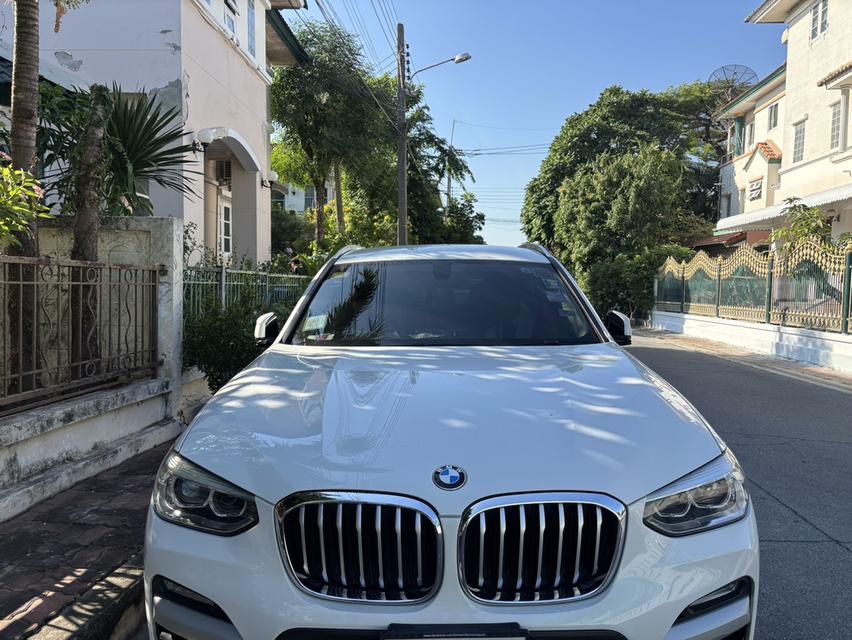 รถบ้าน BMW X3 X drive 20 D มือเดียวออกศูนย์ ประกันชั้น 1 ซ่อมศูนย์ BM หมด มิย.69