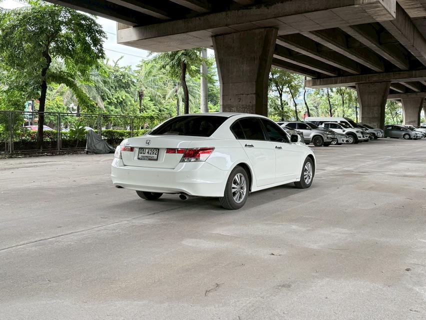 ขายรถ Honda Accord 2.0 ปี 2009 สีขาว เกียร์ออโต้