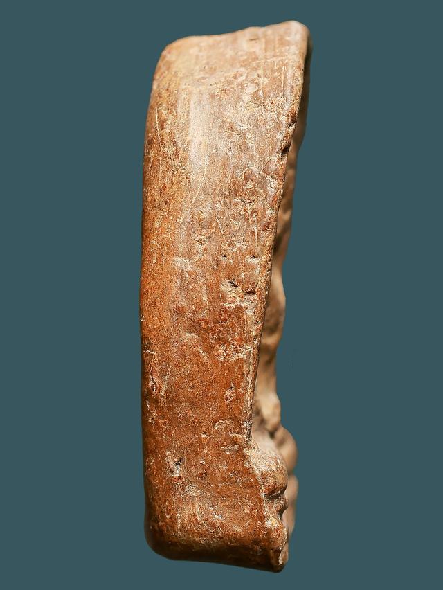 พระซุ้มกอ กำแพงเพชร พิมพ์ใหญ่มีกนก...เก่าๆ 4