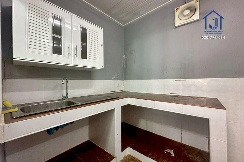 ขายทาวน์โฮม 2ชั้น หมู่บ้านอยู่เจริญ โครงการ 5 7