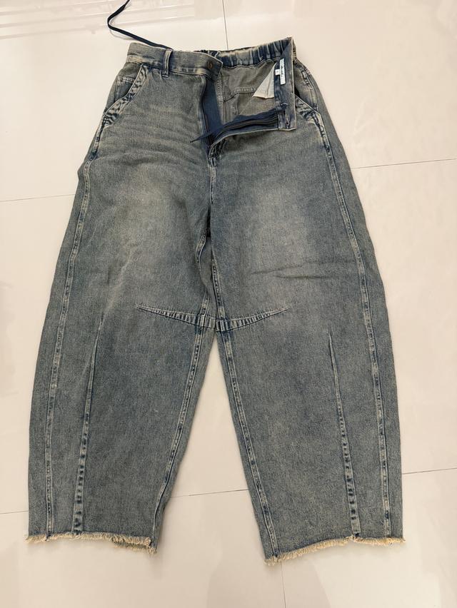 Jean pants, they don’t fit me