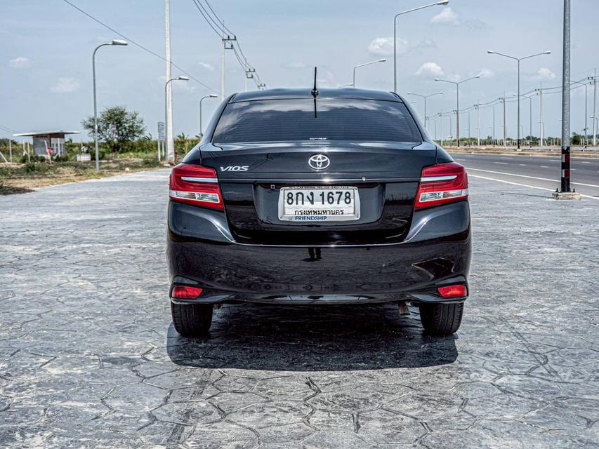 Toyota Vios 1.5. Mid สีดำ 4 ประตู ปี 2019 เดิมคลีนๆสวย 5