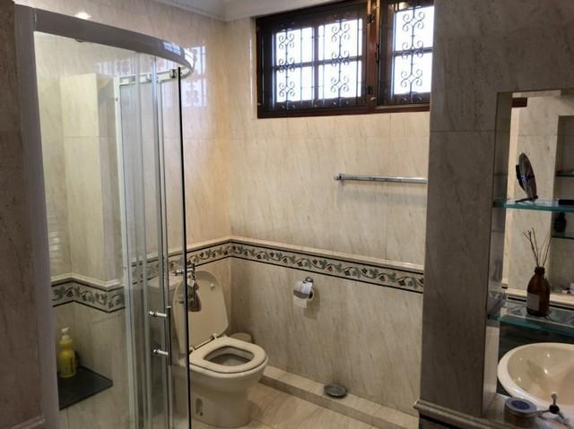 ให้เช่าบ้านเดี่ยว 2 ชั้น 208 ตร.ว. ย่านสาทร สวนพลูซอย 6 ใกล้ BTS ช่องนนทรี และ MRT ลุมพินี 6