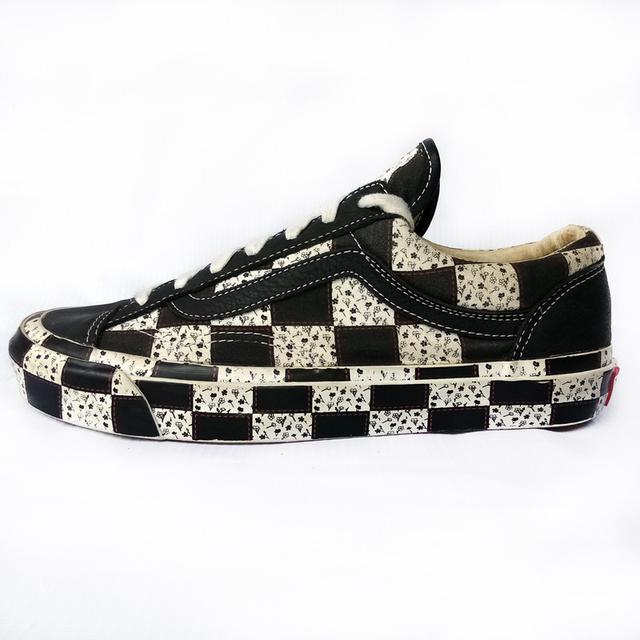 VANS รองเท้าผ้าใบมือสอง สวยชิคๆ จัดส่งฟรี! เก็บปลายทาง