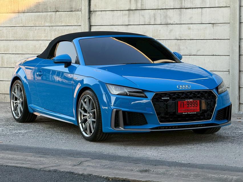 Audi TT RD 45 TFSI S LINE ปี 2019 สีฟ้า เลขไมล์ 19,xxx km ราคา 1,929,000 บาท ⚙️ออปชั่น⚙️ - เครื่องยนต์เบนซิน 2.0 ลิตร / 230 hp - เกียร์อัตโนมัติ 6 จ