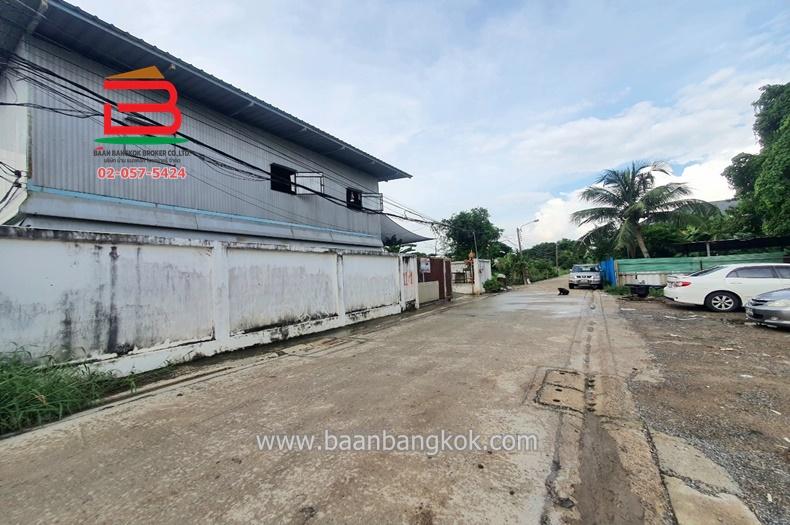  ที่ดินเปล่า ถนนรามอินทรา 5 แยก 18 เนื้อที่ 200 ตรว. ใกล้เซ็นทรัลรามอินทรา ถนนรามอินทรา แขวงท่าแร้ง เขตบางเขน กรุงเทพมหานคร 3