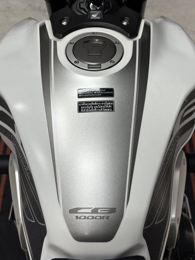 ออกรถ 0 บาท CB1000R แต่งเต็มพร้อมหล่อ  4