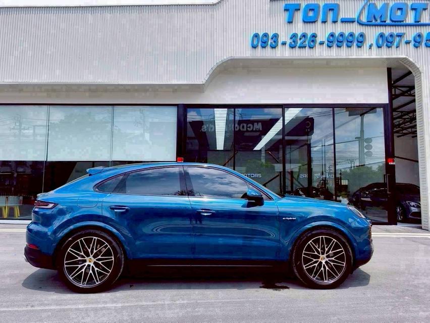 รหัสรถ KPV53 2025 PORSCHE CAYENNE 3.0 HYBRID COUPE สีใหม่ Moonlight Blue 16