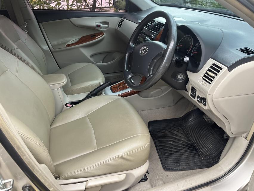 2012 Toyota altis 1.6 cng 6