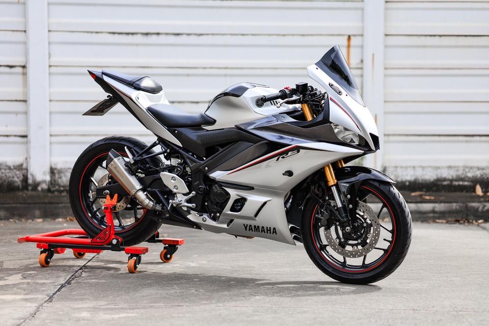 R3 Yamaha