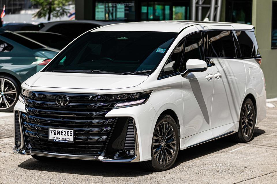 Toyota Vellfire 2.4 Z Premier ปี 2024 สีขาว รถเจ้าของเดียว ใช้งานมาไม่เยอะ