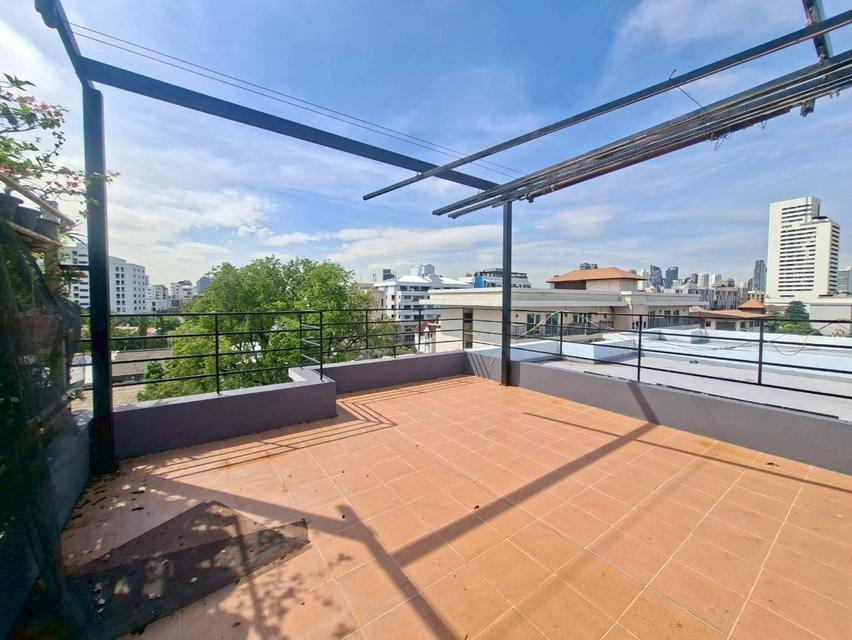 ให้เช่าทาวน์โฮม 4 ชั้น+ดาดฟ้า ในเอกมัย ใกล้ดองกี้มอลล์ทองหล่อ-เอกมัย (N.1826) 15