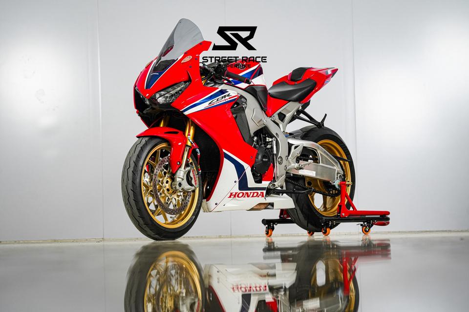 2018 Honda cbr1000rr sp -fully loaded with premium mods! 12