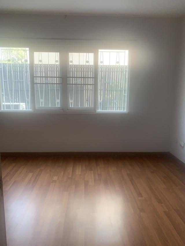 🚨 ขายด่วนมาก! ทาวน์โฮม 3 ชั้น The Exclusive พัฒนาการ 44 | 4 นอน 4 น้ำ จอด 2 คัน เพียง 5.75 ล้าน 13