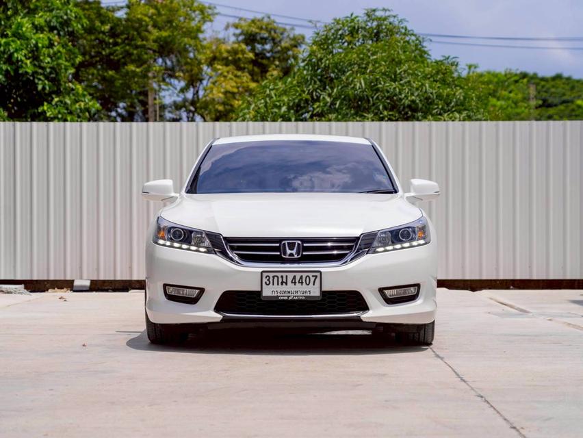 HONDA ACCORD 2.0EL ปีจด 2014 ประกันเครื่องเกียร์3ปี / 30,000 km.✨️ 6