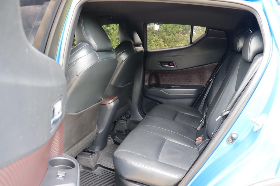 Toyota C-HR 1.8 Hybrid Mid ปี 2018 รูปที่ 7