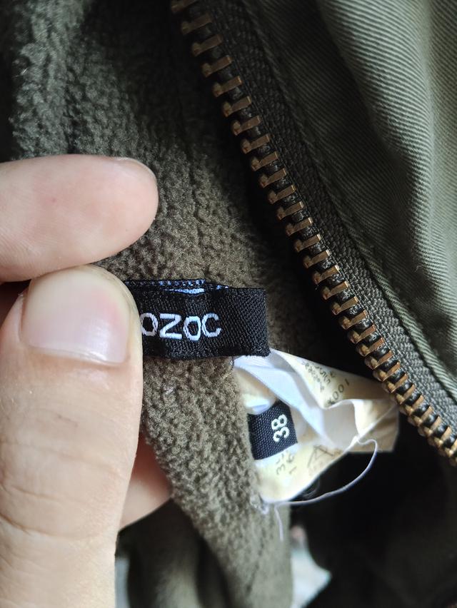 เสื้อใส่กันหนาวมีฮู้ดสวม