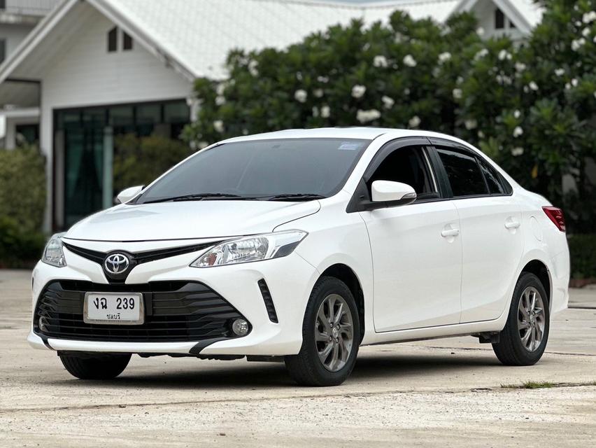 รหัสรถ PAT239 TOYOTA VIOS 1.5E A/T ปี2017 