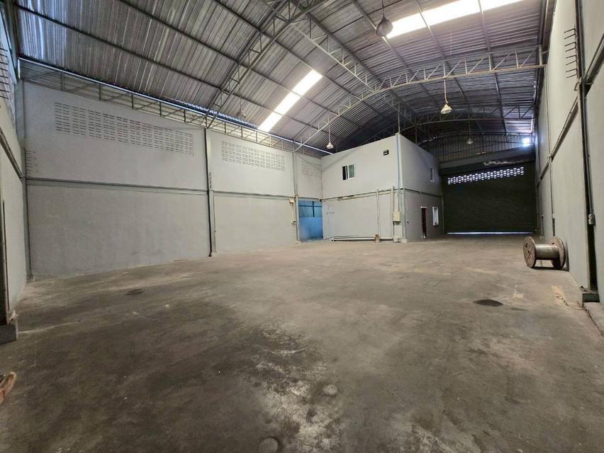 ขาย/ให้เช่าโรงงาน โกดัง คลังสินค้า ออฟฟิศ 2ชั้น ซอยเจอาร์2 ต.บางน้ำจืด จ.สมุทรสาคร 5