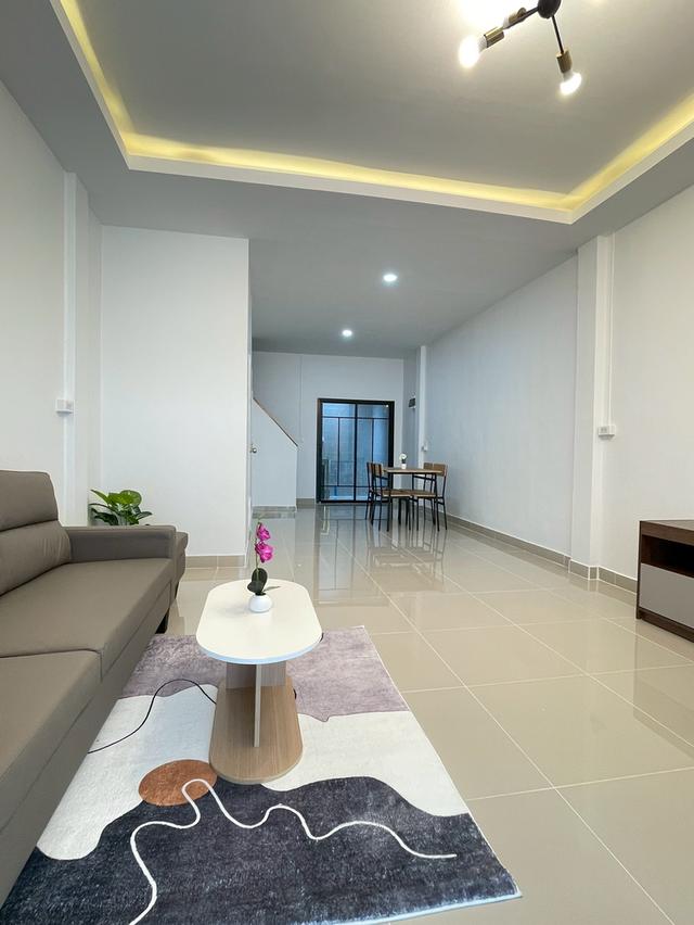 หมู่บ้านราชพฤกษ์วิลล่า 5