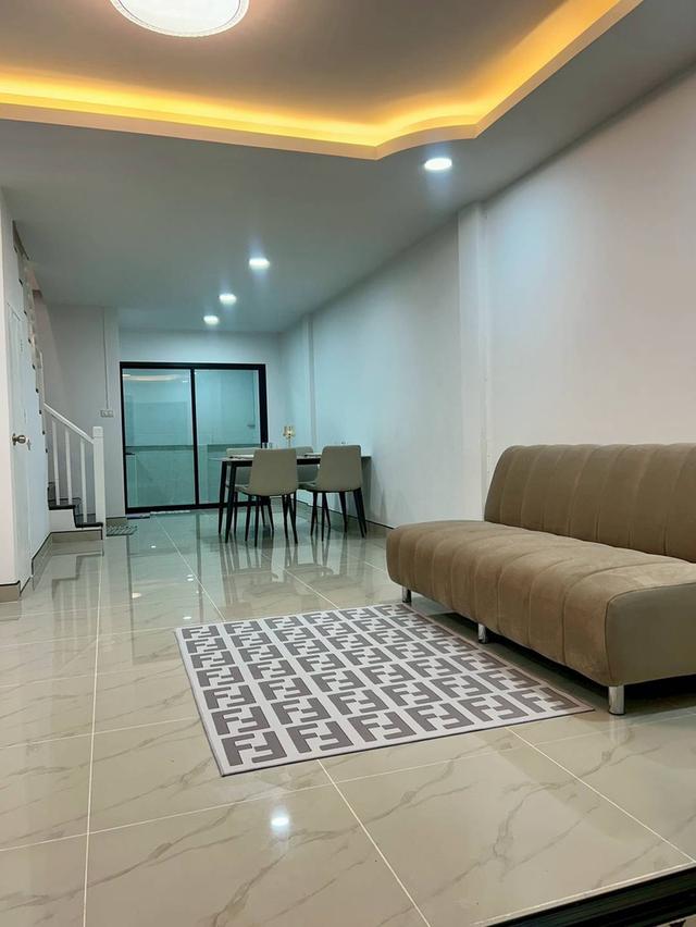 หมู่บ้านนันทิชา3/8. 7