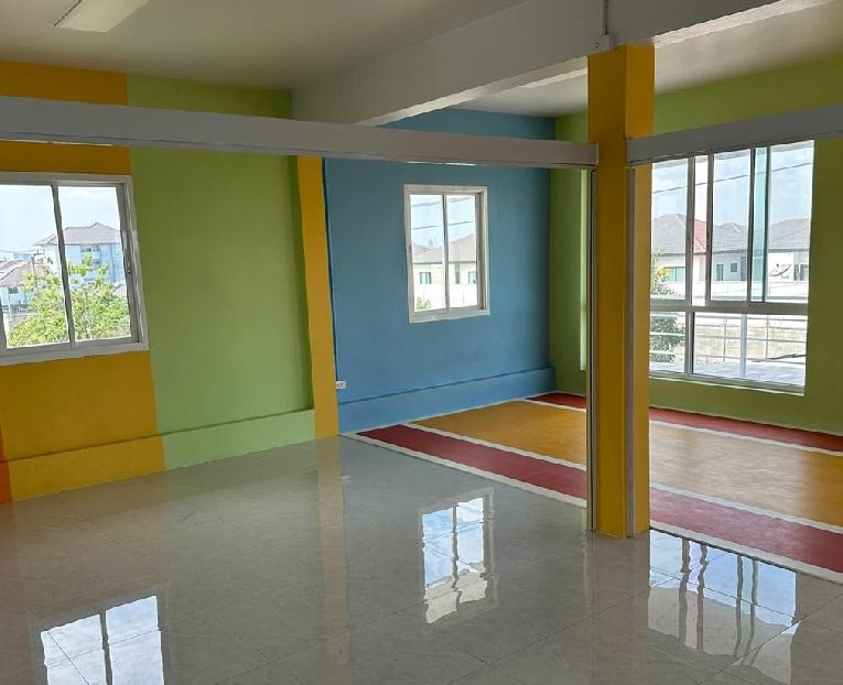 ให้เช่าอาคาร / อาคารสำนักงาน 4 ชั้น / ซอยพัฒนาการ 97 / พื้นที่ใช้สอย 698 ตารางเมตร / แอร์ 3 เครื่อง (คนเช่าติดเพิ่มเองได้) / จอดรถ 5-6 คัน 6