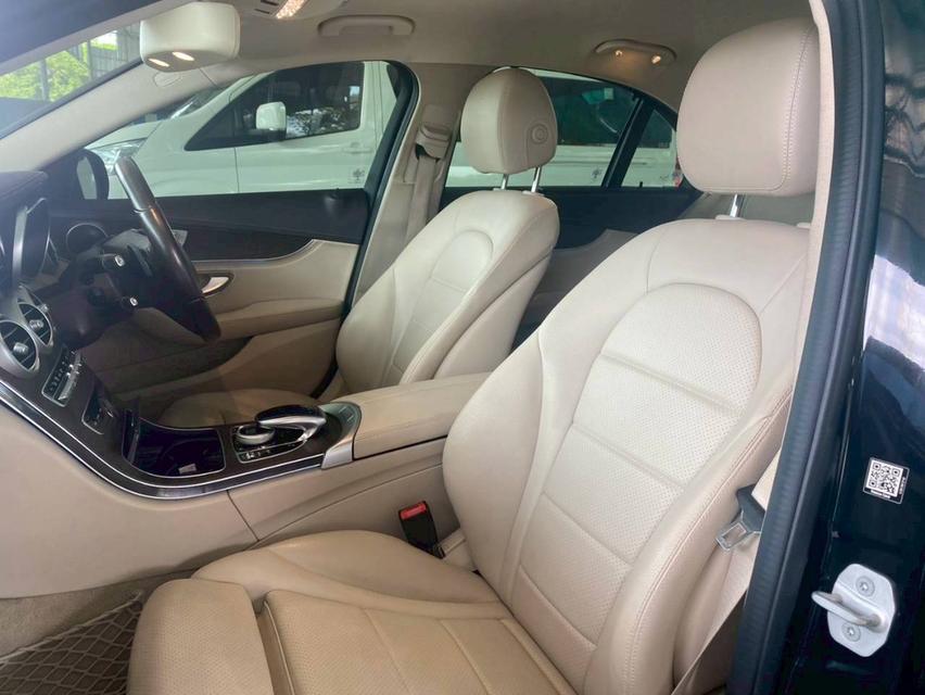 MERCEDES BENZ C-CLASS 350e EXCLUSIVE W205 เกียร์ AT ปี 2016 สีดำ เบนซิน HYBRIDเลขไมล์ 85,676 กม.ราคา 499,000 บาทโทร 09296998996B448 รูปที่ 19