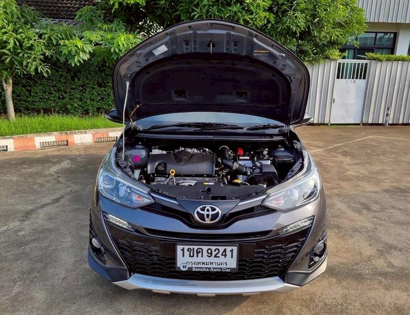 Toyota Yaris 1.2 High Cross ปี 2020   11