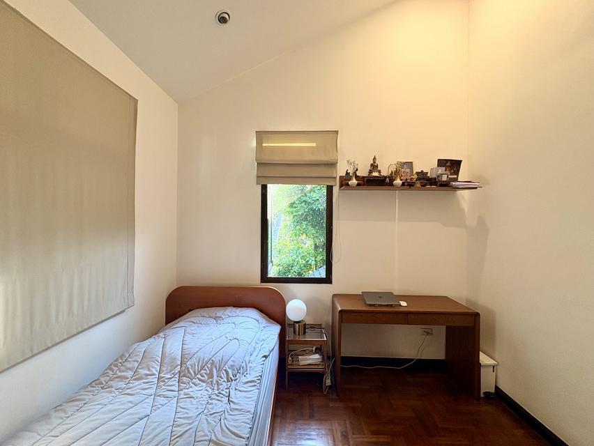 ขายบ้านเดี่ยว หมู่บ้านสวนปริญสิริ ซอยโยธินพัฒนา 3 เลียบทางด่วนเอกัย 14