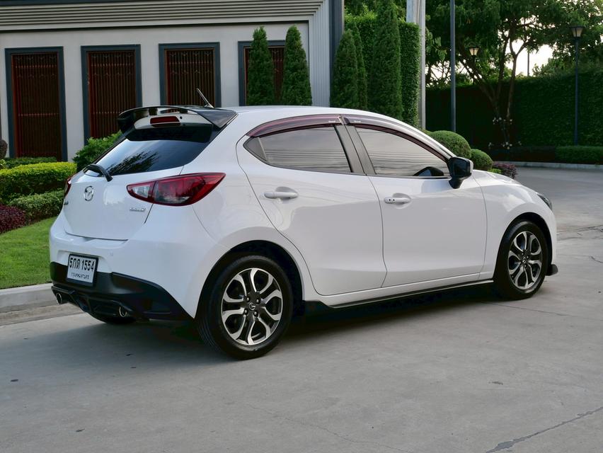 Mazda2 XD High Plus ปี2015 พร้อมใช้งาน Book service อุปกรณ์ครบ