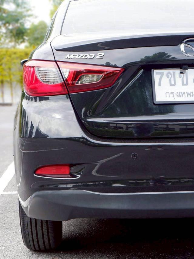 Mazda2 Skyactive 1.5 XLD High connect เกียร์ Auto สีดำ ปี2015 11