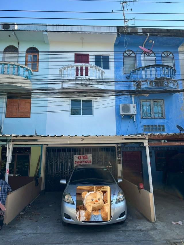 ขายตึกแถวอาพาคารพาณิชย์แถวหนองจอกเหมาะทำออฟิศ คลังเก็บของขาดย่อม 19 ตร.ว. 3 ชั้น 1