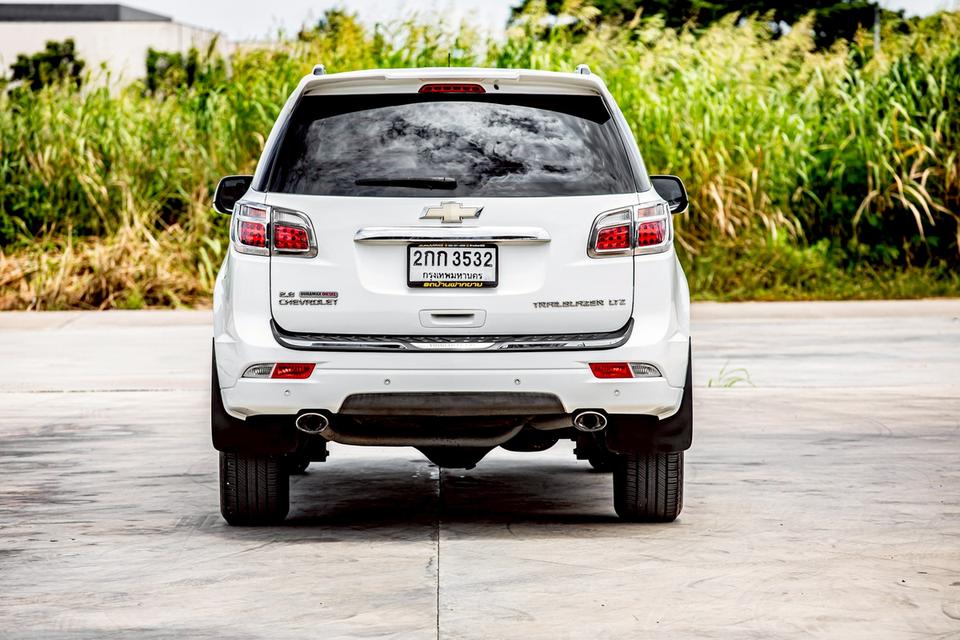 CHEVROLET TRAILBLAZER 2.8 LTZ 4WD ปี 2013 สึขาว ดีเซล 7 ที่นั่ง 6