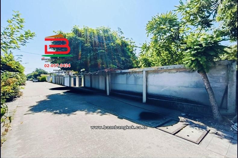 ที่ดินเปล่า เนื้อที่ 118 ตร.ว. ชุมชนศาลาชล่าทอง (ซอยสุขุมวิท 27, ซอยบุญศิริ 18/2) ถนนสุขุมวิท อำเภอเมืองสมุทรปราการ สมุทรปราการ 4