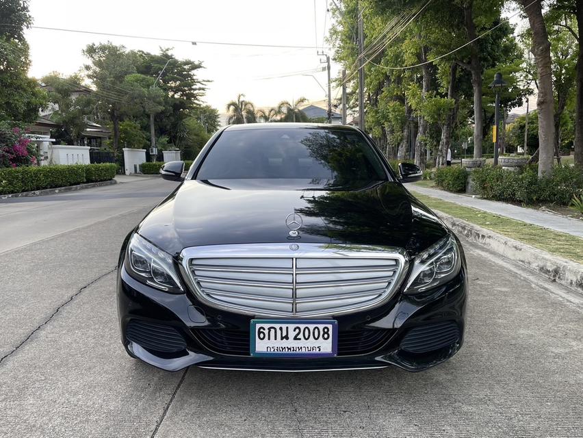 Benz C300 Diesel Hybrid Exclusive