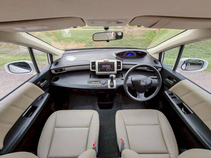 HONDA FREED 2013 8